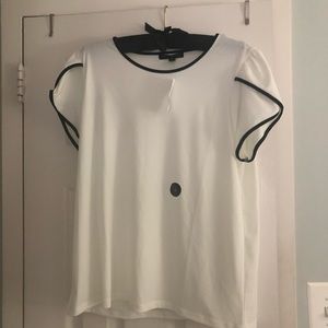 NWT Banana Republic Factory Cream & Black Top